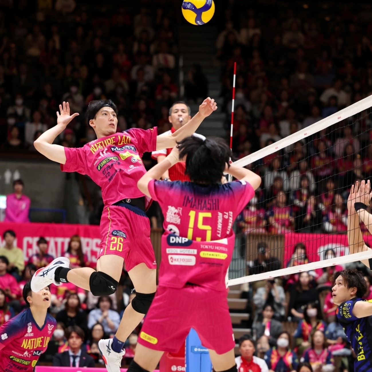 湖人119-129逆袭喜讯，前3名仍可期，夺冠之路存一大隐忧