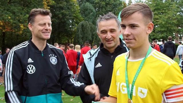 而有些则不 而有些则不