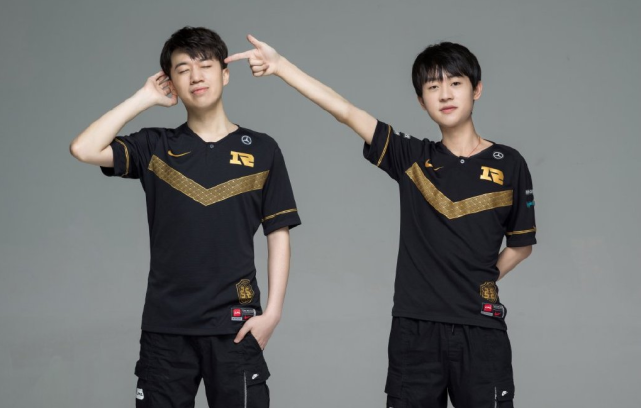 队表现惊艳 队表现惊艳