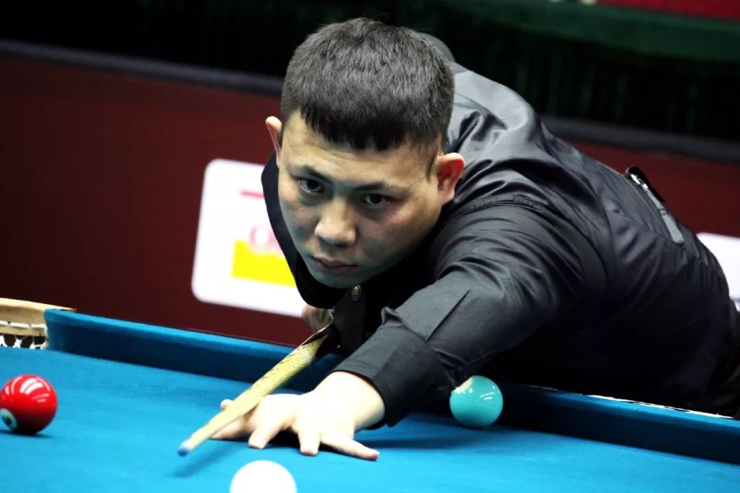 具体评价他 具体评价他