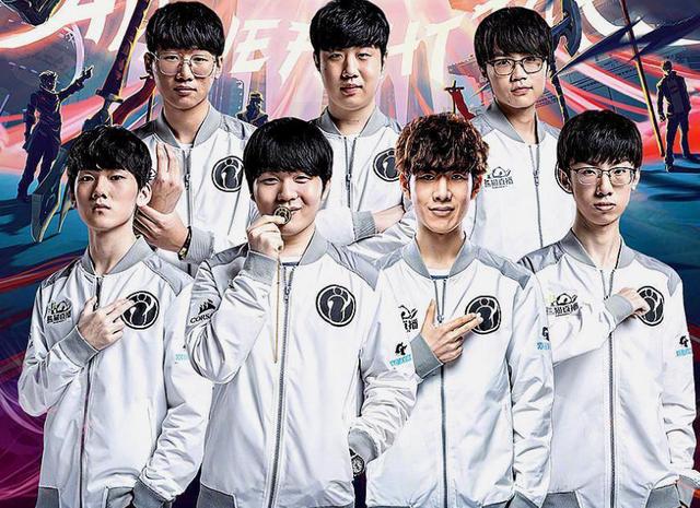 游产品与服 游产品与服