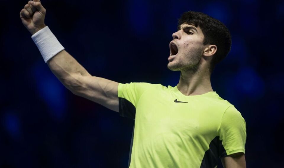 多名球员的 多名球员的