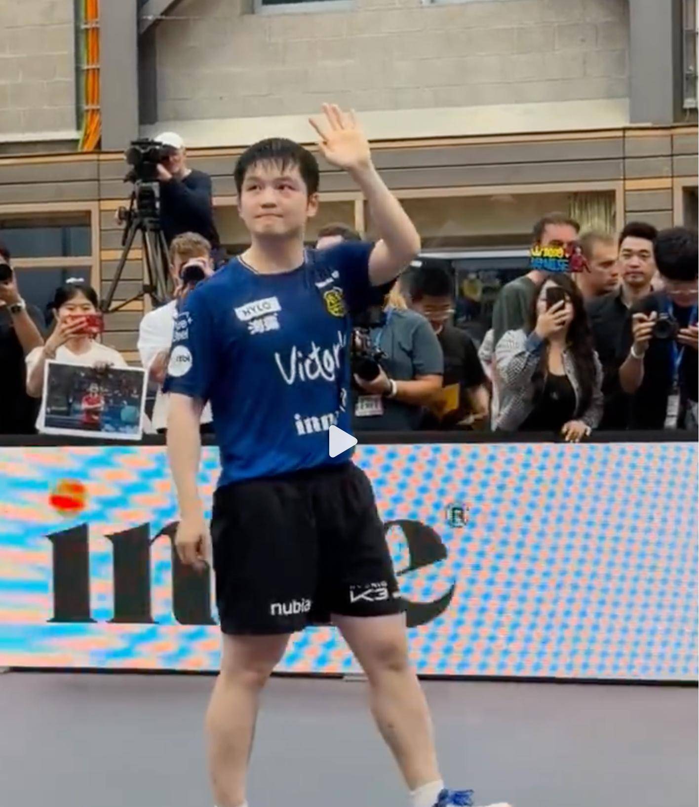 6分2助攻 6分2助攻